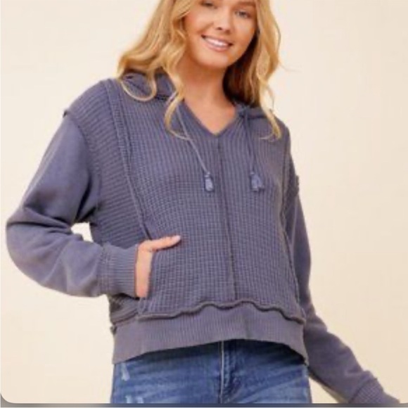 Vintage Havana Relaxed Fit Hoodie - Picture 9 of 9